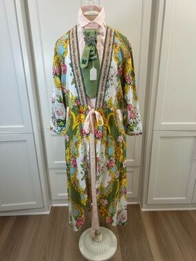 NWT Aratta Floral  Kimono